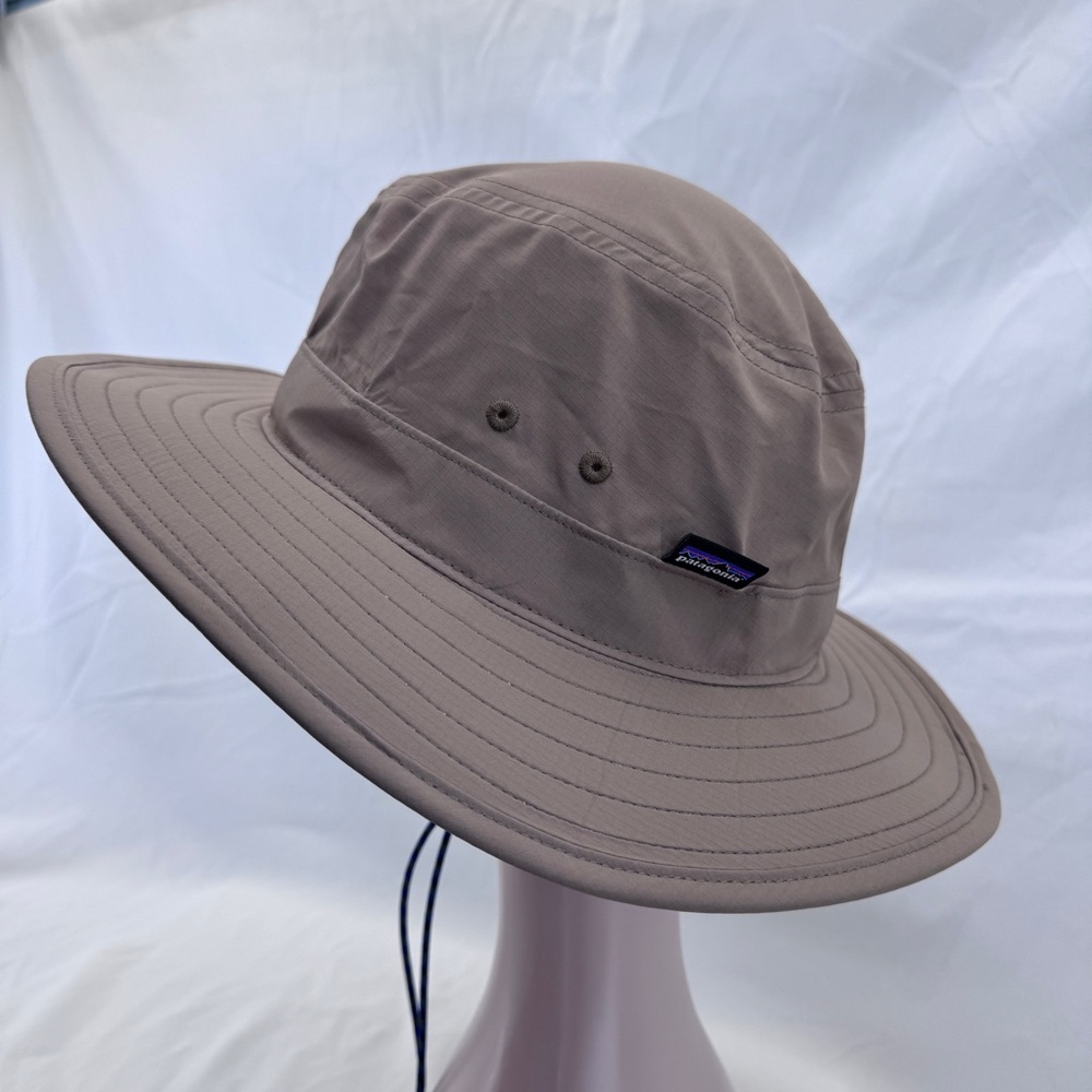 Patagonia Tech Sun Booney Hat Khaki Size Small Wide Brim Gorpcore Hiking Outdoor - Picture 3 of 15